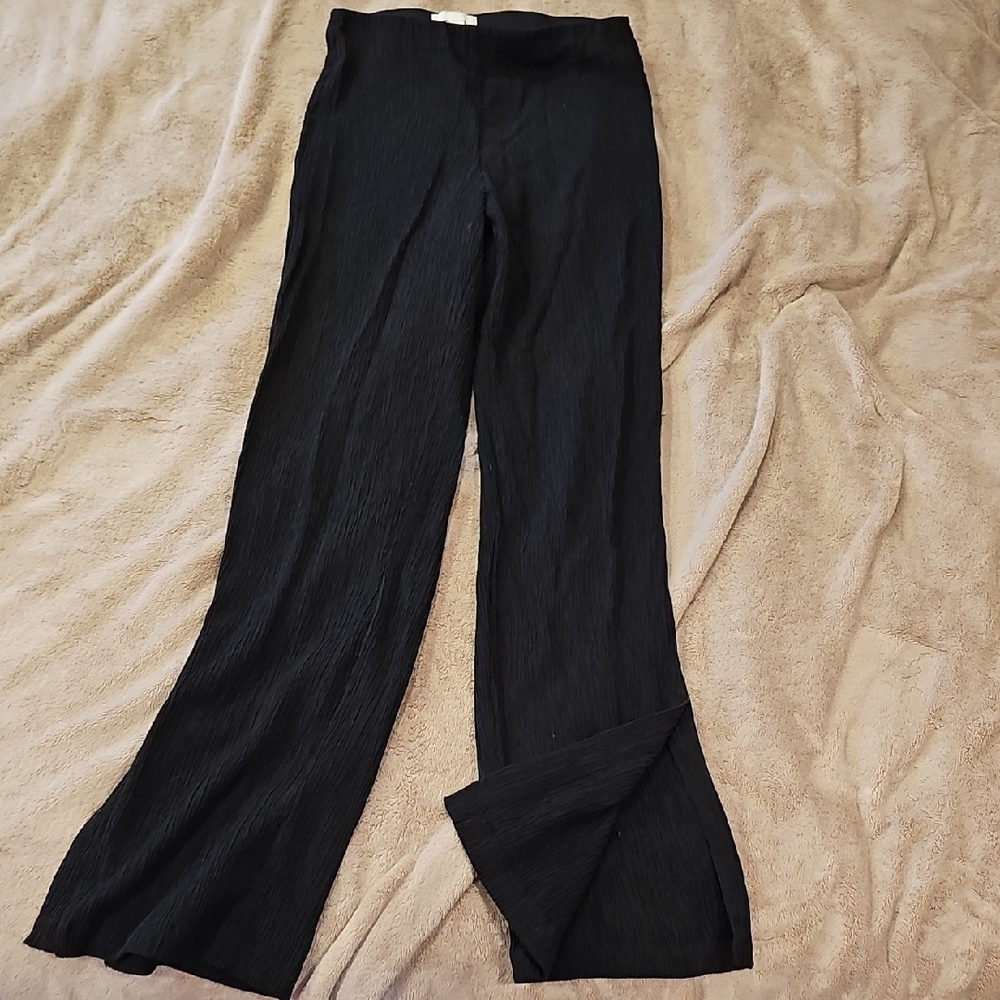 H&M Black Textured Pants